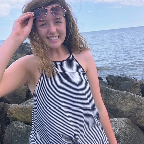 Meet your Posher, Haley - Picture 1 of 1